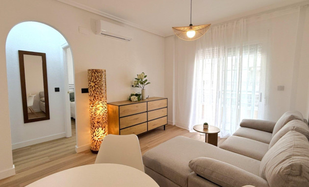 Apartment - Revente - Torrevieja - torrevieja