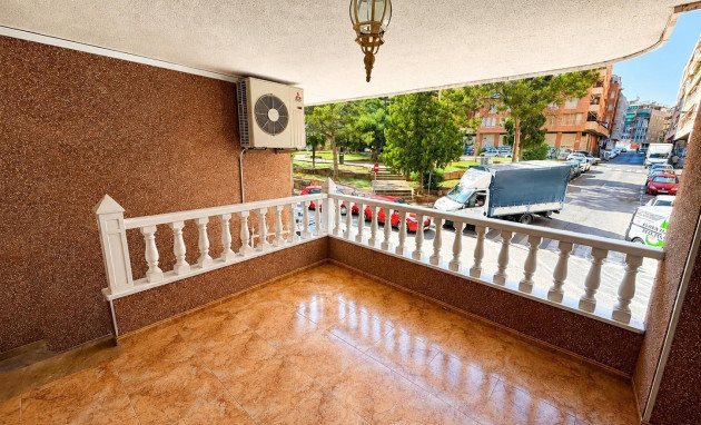 Apartment - Revente - Torrevieja - torrevieja