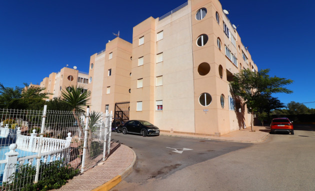 Apartment - Revente - Torrevieja - VIN-89898