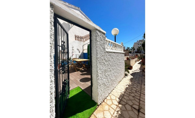 Bungalow - Gelijkvloers - Herverkoop - Orihuela Costa - La Zenia