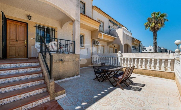 Bungalow - Gelijkvloers - Herverkoop - Torrevieja - Estacion de autobuses
