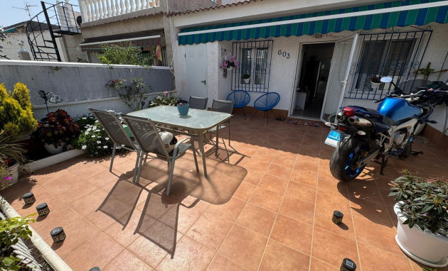 Bungalow - Gelijkvloers - Herverkoop - Torrevieja - La Siesta - El Salado - Torreta