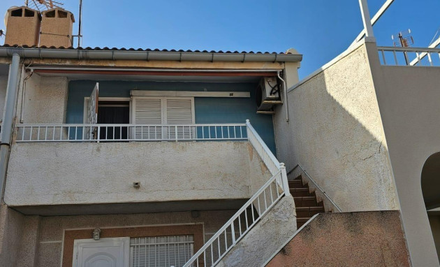 Bungalow - Gelijkvloers - Herverkoop - Torrevieja - Playa de los Naufragos