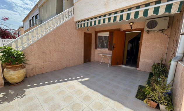 Bungalow - Gelijkvloers - Herverkoop - Torrevieja - Playa de los Naufragos