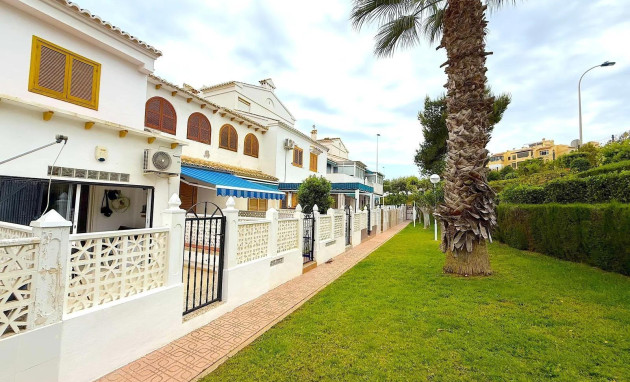 Bungalow - Gelijkvloers - Herverkoop - Torrevieja - Torre la mata