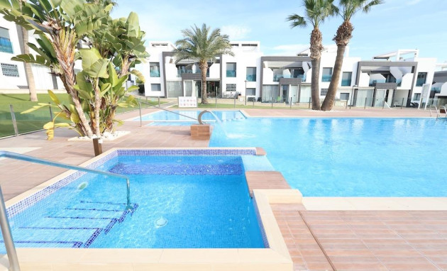 Bungalow - Rez-de-chaussée - Revente - Orihuela Costa - La Zenia