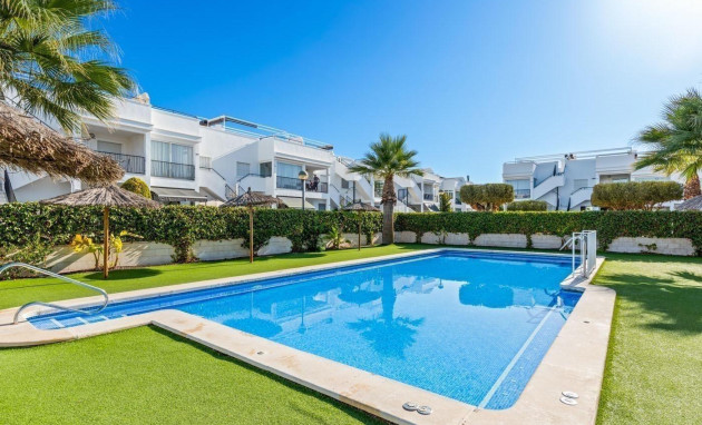Bungalow - Rez-de-chaussée - Revente - Torrevieja - Aguas nuevas 2