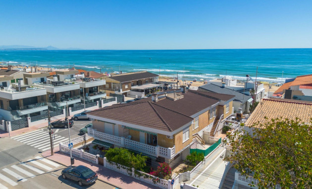Bungalow - Rez-de-chaussée - Revente - Torrevieja - Los Europeos