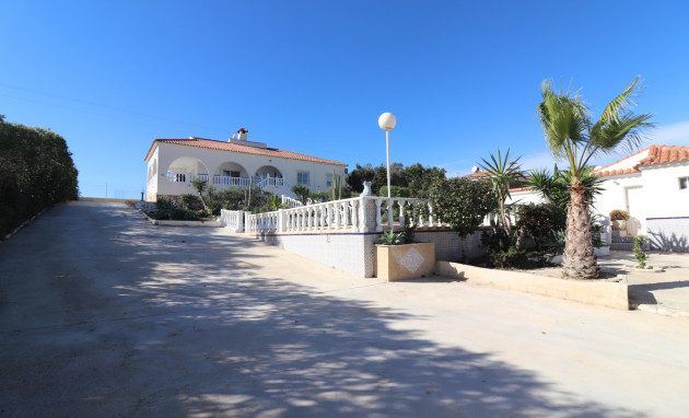 Detached Villa - Herverkoop - Algorfa - Lomas de La Juliana