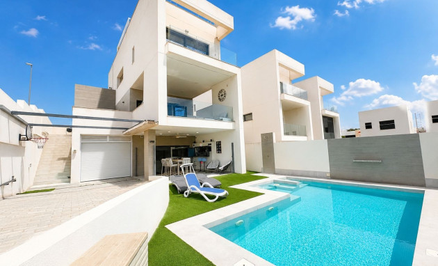 Detached Villa - Herverkoop - Benijofar - Benijofar - Village