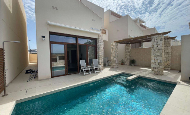 Detached Villa - Herverkoop - Benijofar - Benijofar - Village