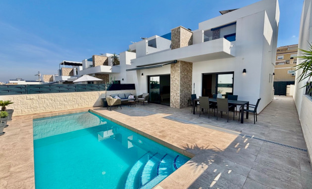 Detached Villa - Herverkoop - Benijofar - VIN-47525