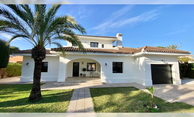 Detached Villa - Herverkoop - Orihuela Costa - Cabo Roig