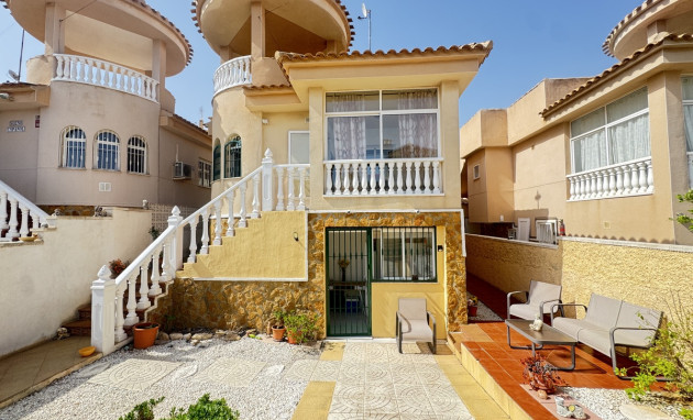 Detached Villa - Herverkoop - Orihuela Costa - Villamartin