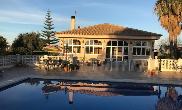 Detached Villa - Resale - Dolores - Dolores