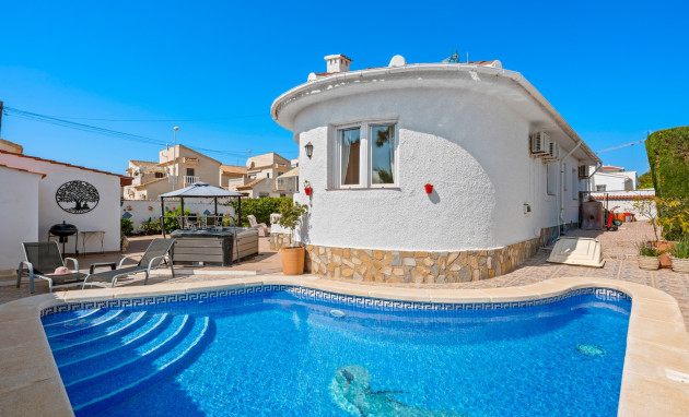 Detached Villa - Reventa - Ciudad Quesada - VIN-51191