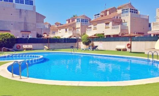 Duplex - Reventa - Torrevieja - El limonar