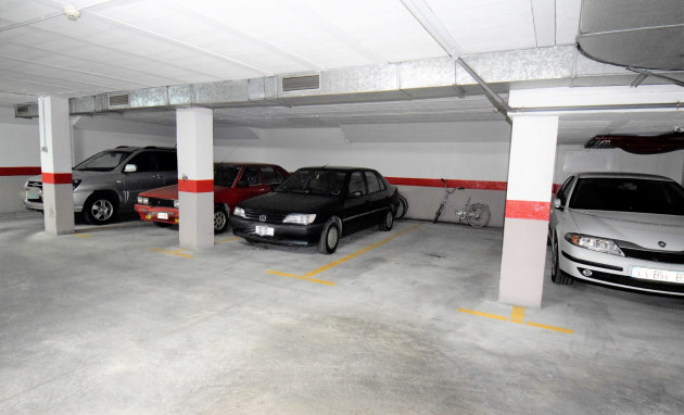 Garage - Herverkoop - Guardamar del Segura - Guardamar del Segura