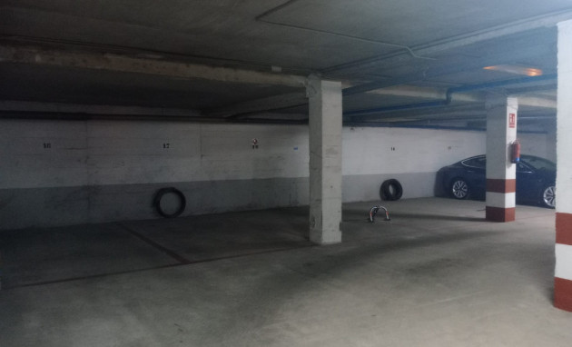 Garage - Herverkoop - La Mata - La Mata
