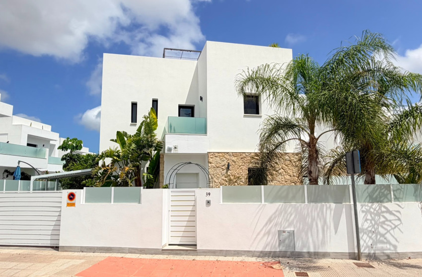 Herverkoop - 4. House - Detached Villa - Los Montesinos - La Herrada