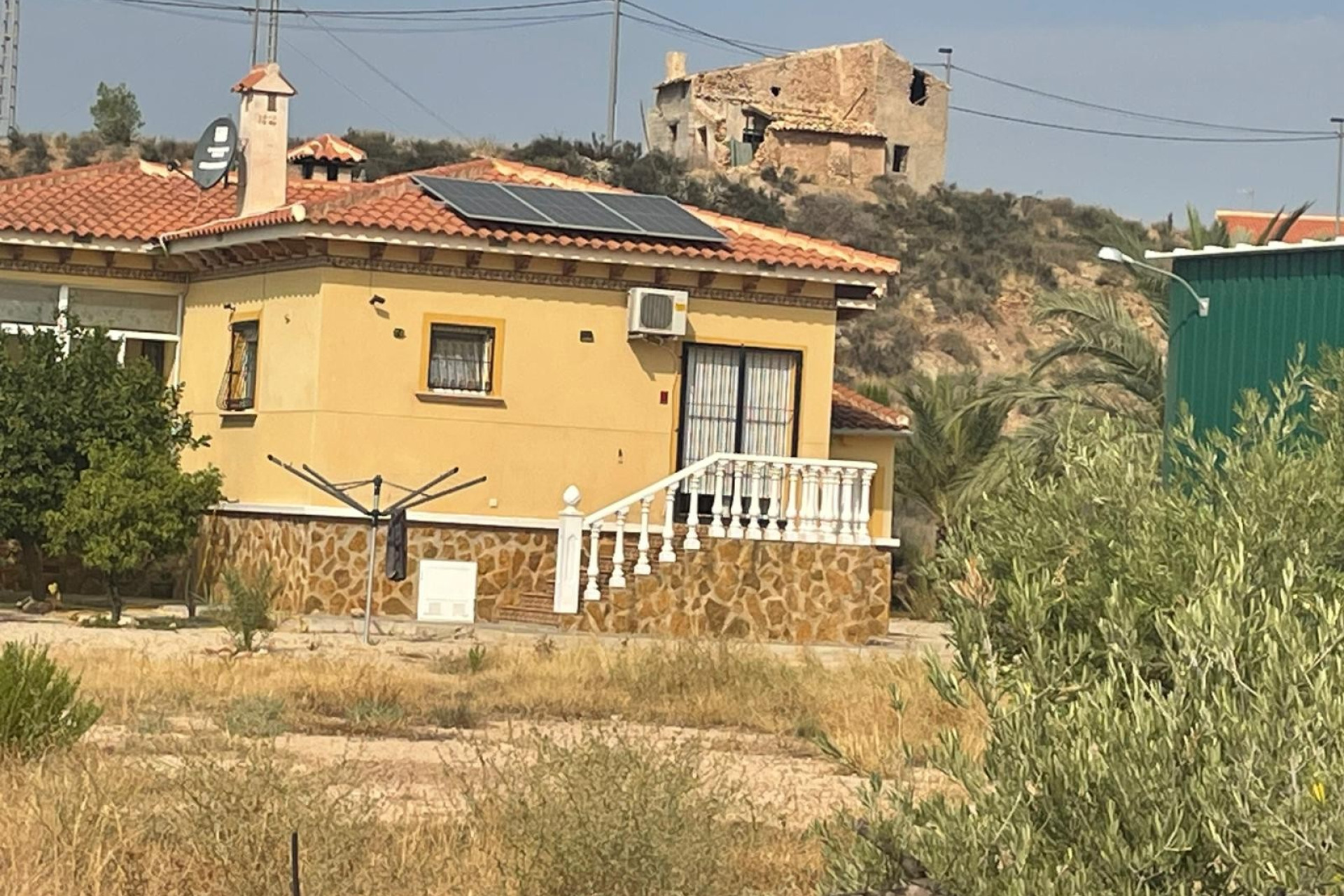 Herverkoop - 5. Finca / Country Property - Abanilla