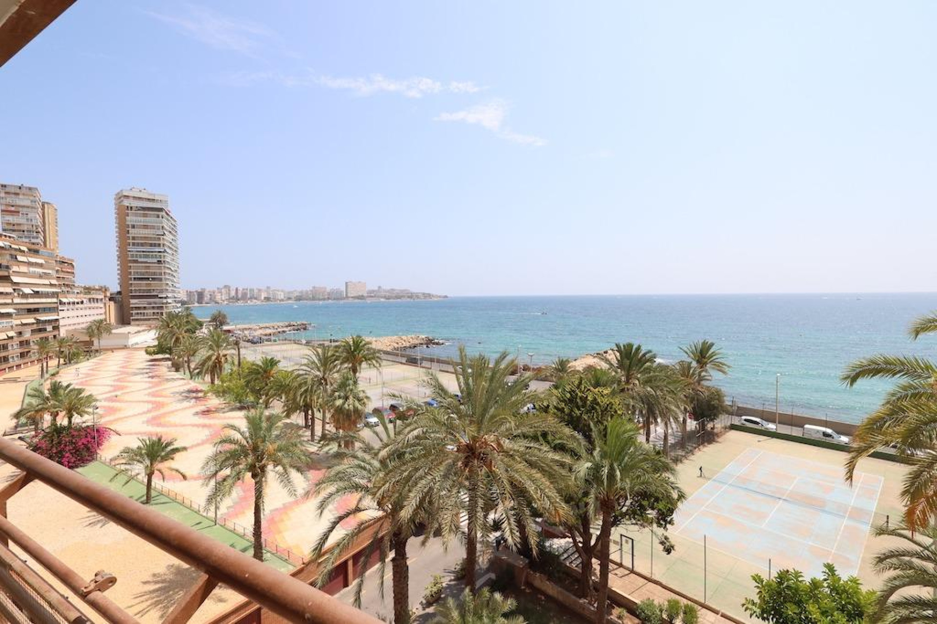 Herverkoop - Apartment - Alicante - Barrio Obrero