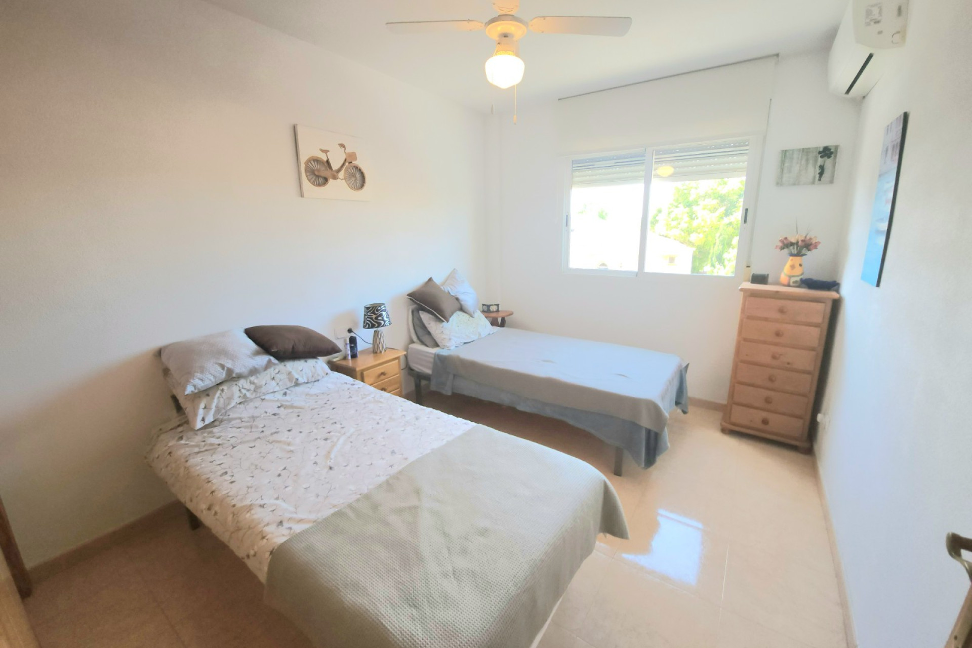 Herverkoop - Apartment - Almoradí