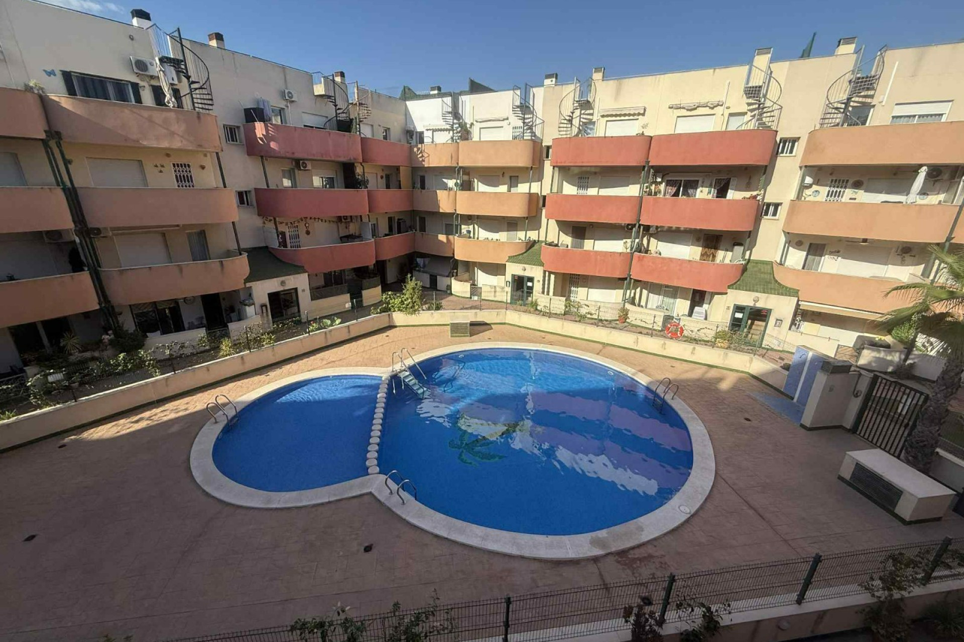 Herverkoop - Apartment - Almoradí