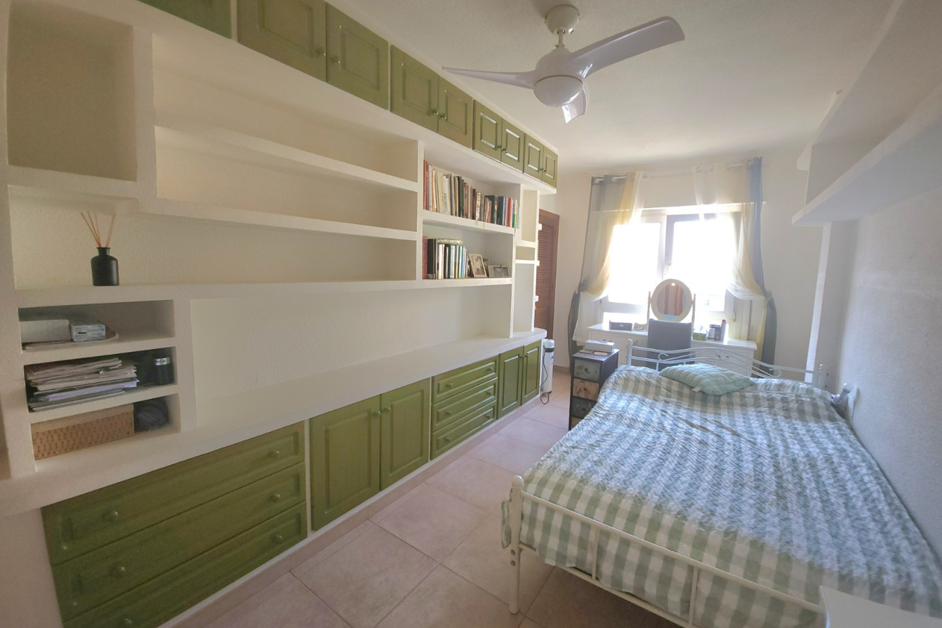 Herverkoop - Apartment - Almoradí