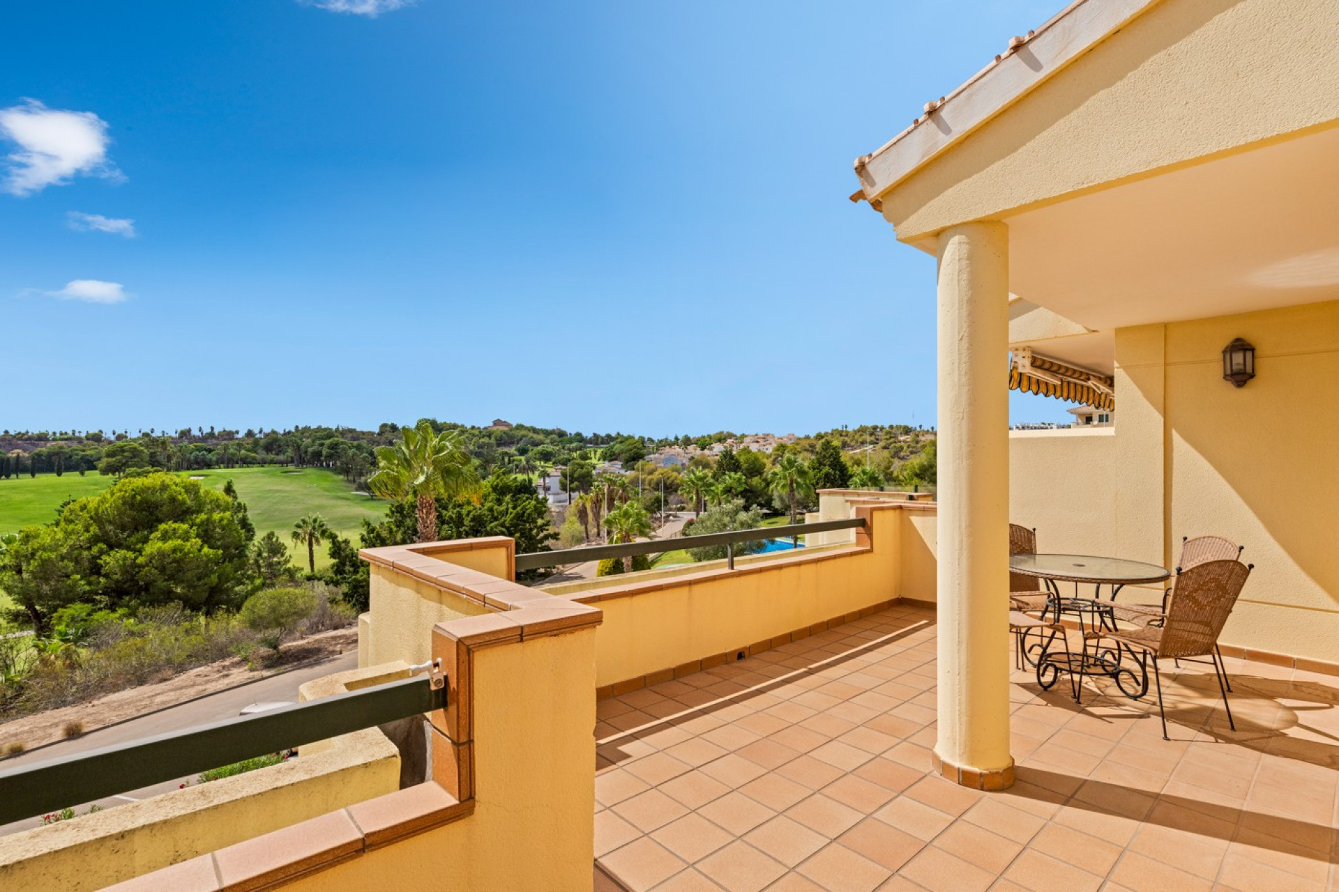 Herverkoop - Apartment - Campoamor