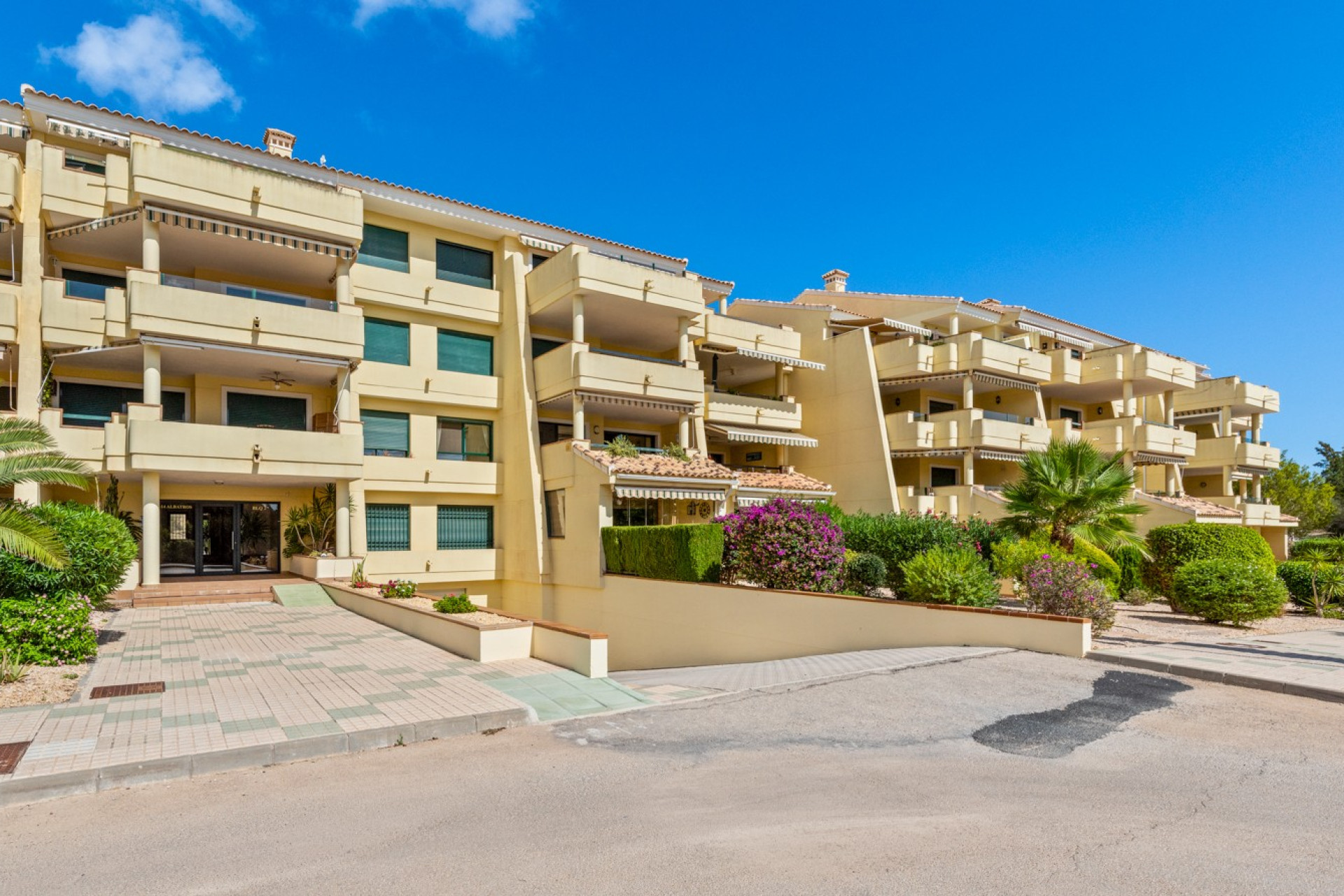 Herverkoop - Apartment - Campoamor
