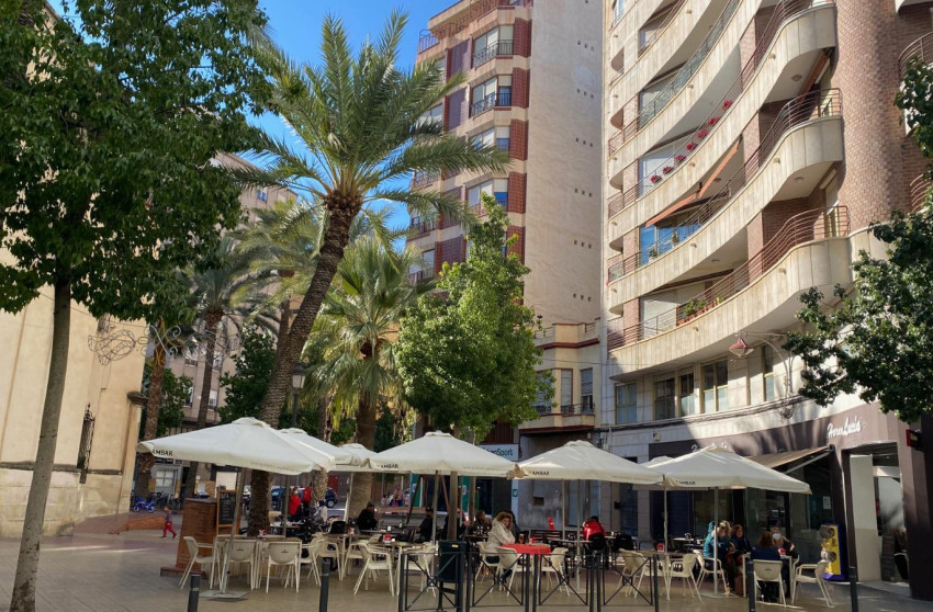 Herverkoop - Apartment - Elche - Centro