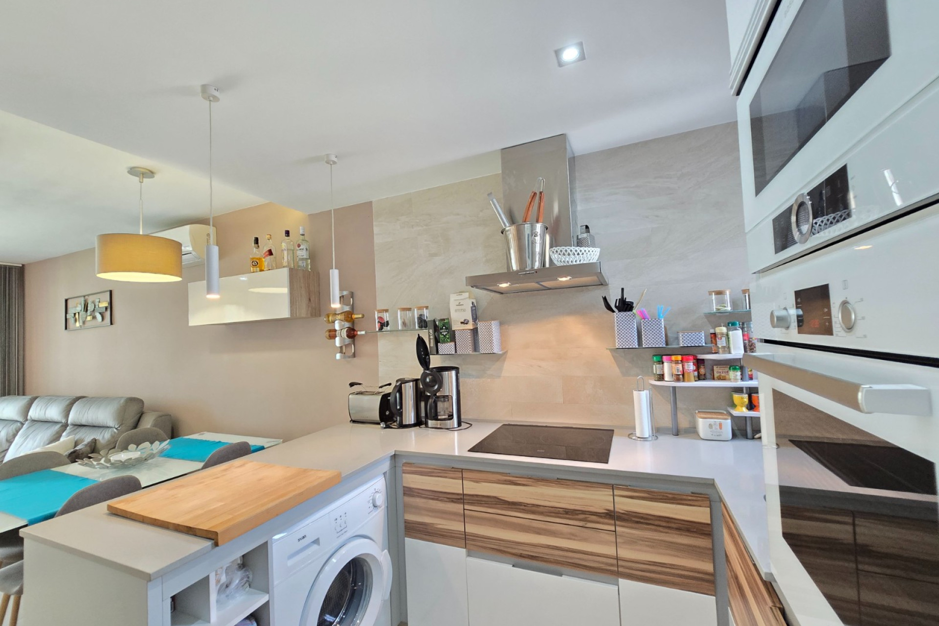 Herverkoop - Apartment / Flat * - Orihuela Costa * - Punta Prima *