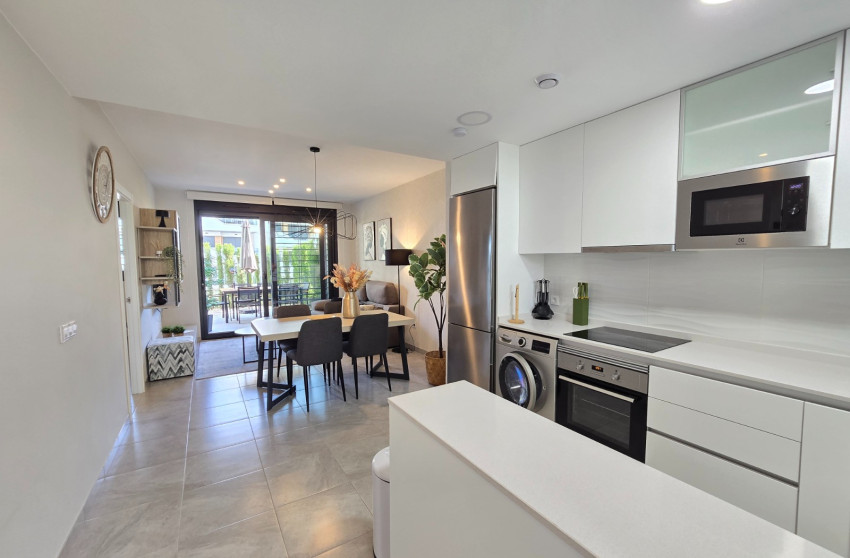 Herverkoop - Apartment / Flat * - Orihuela Costa - Villamartín *