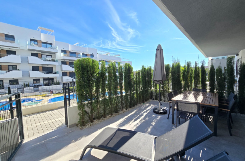 Herverkoop - Apartment / Flat * - Orihuela Costa * - Villamartín *