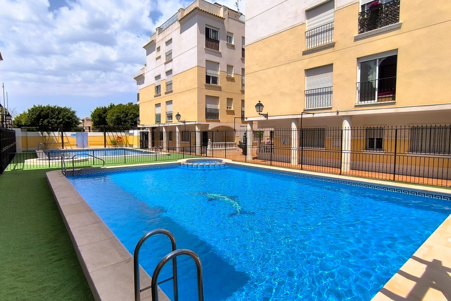 Herverkoop - Apartment - Formentera del Segura - Formentera - Village