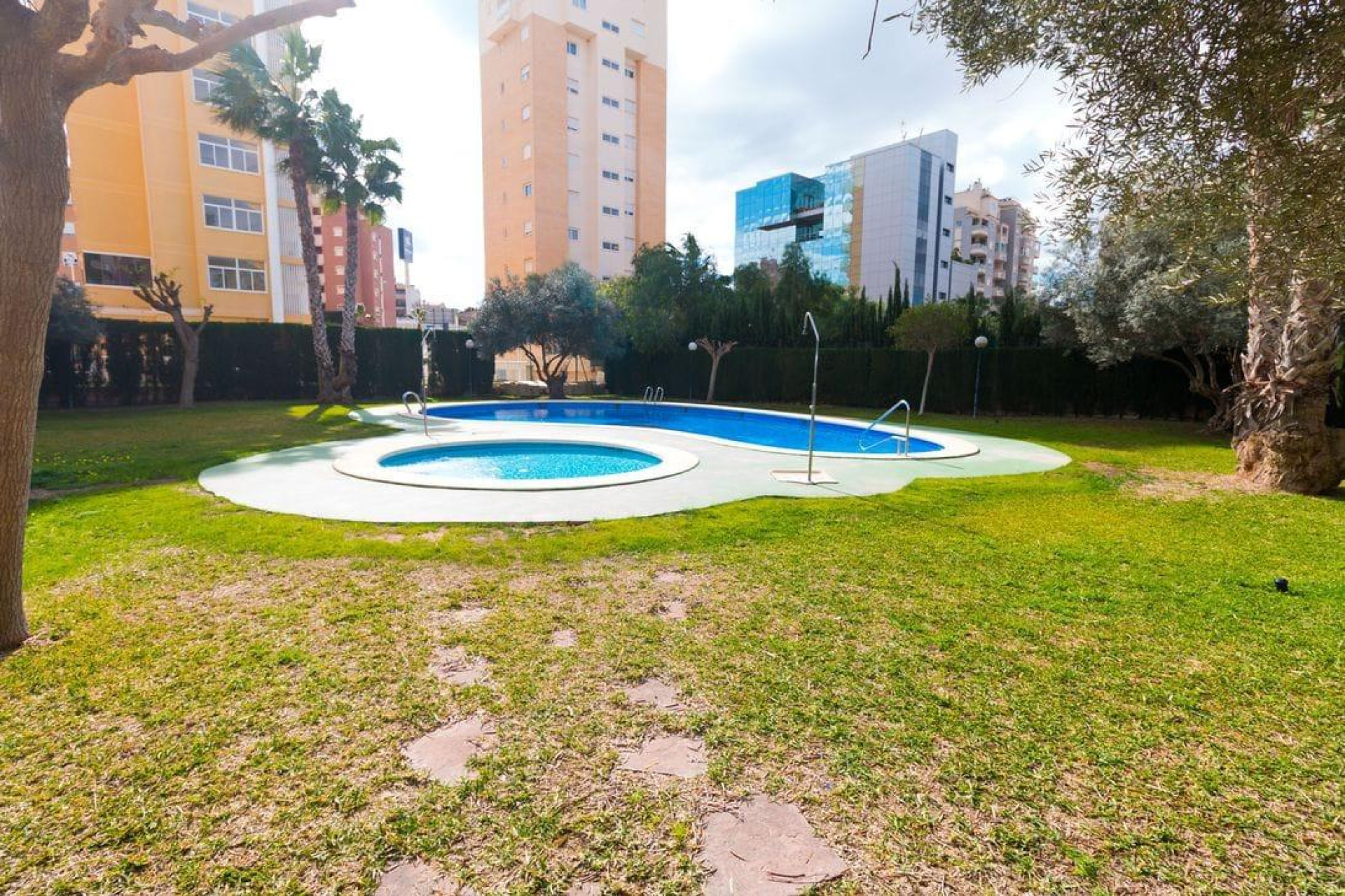 Herverkoop - Apartment - Guardamar del Segura - CENTRO