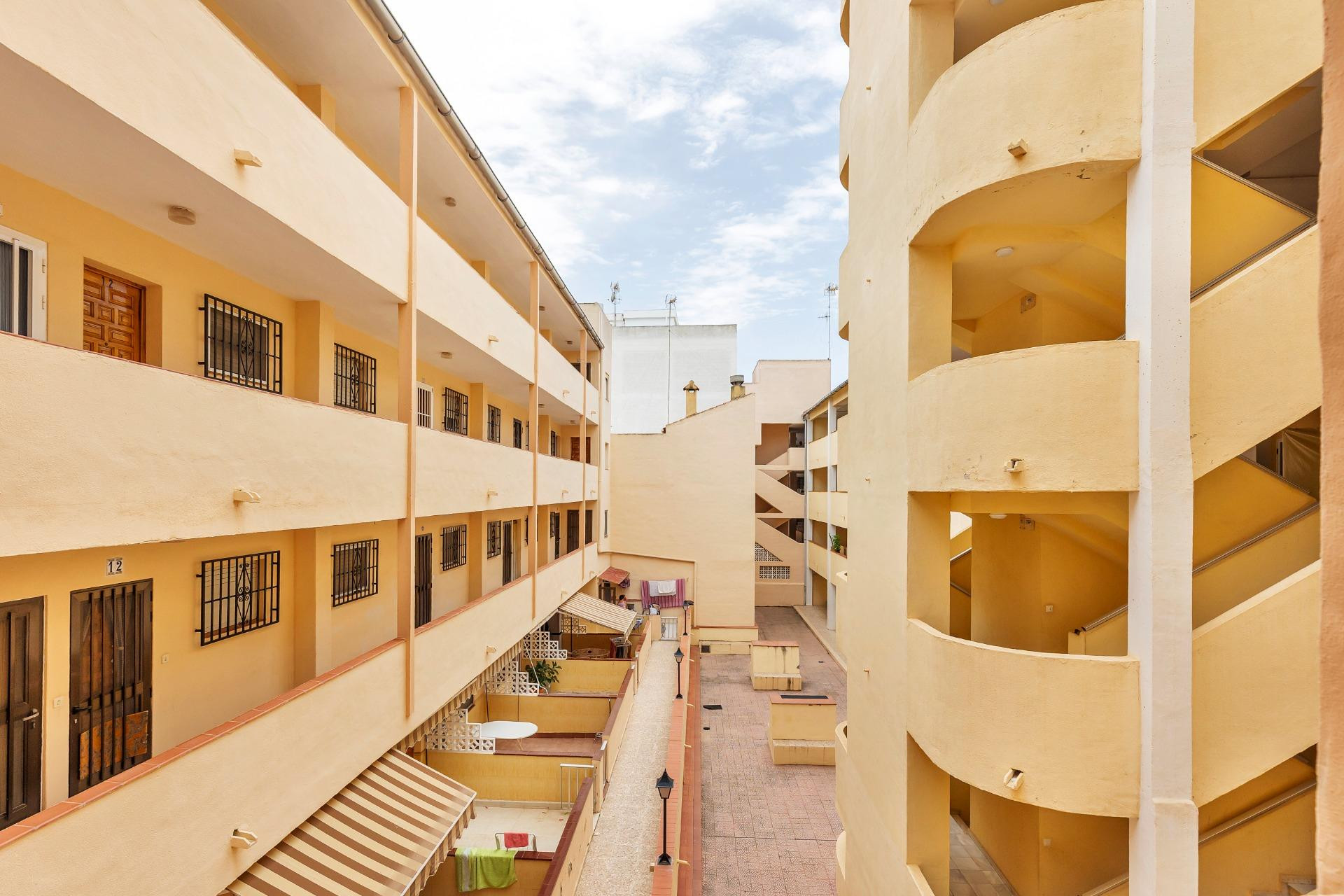 Herverkoop - Apartment - Guardamar del Segura - CENTRO