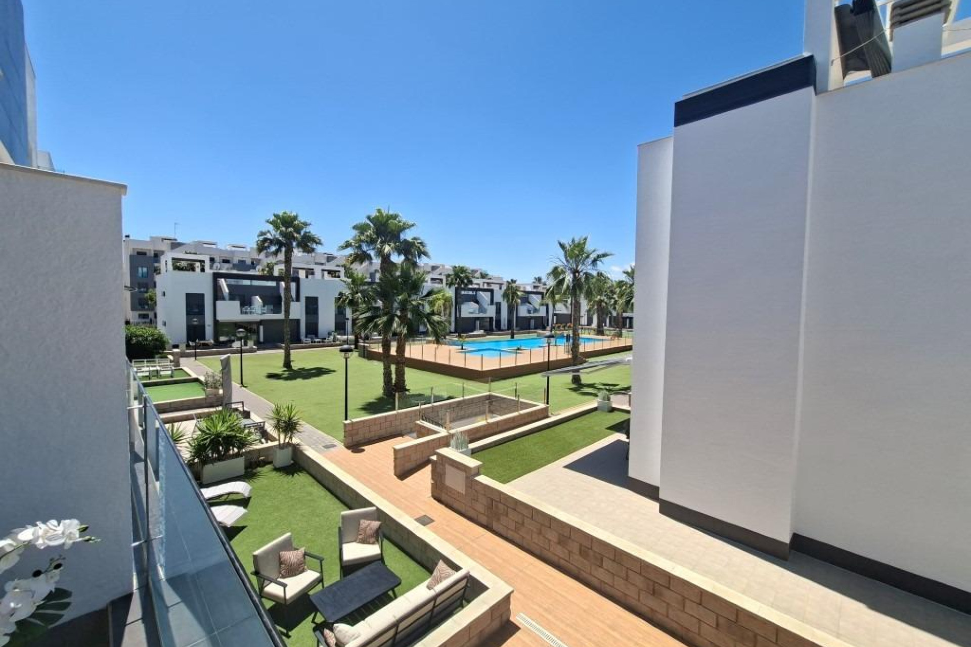 Herverkoop - Apartment - Guardamar del Segura - El Raso