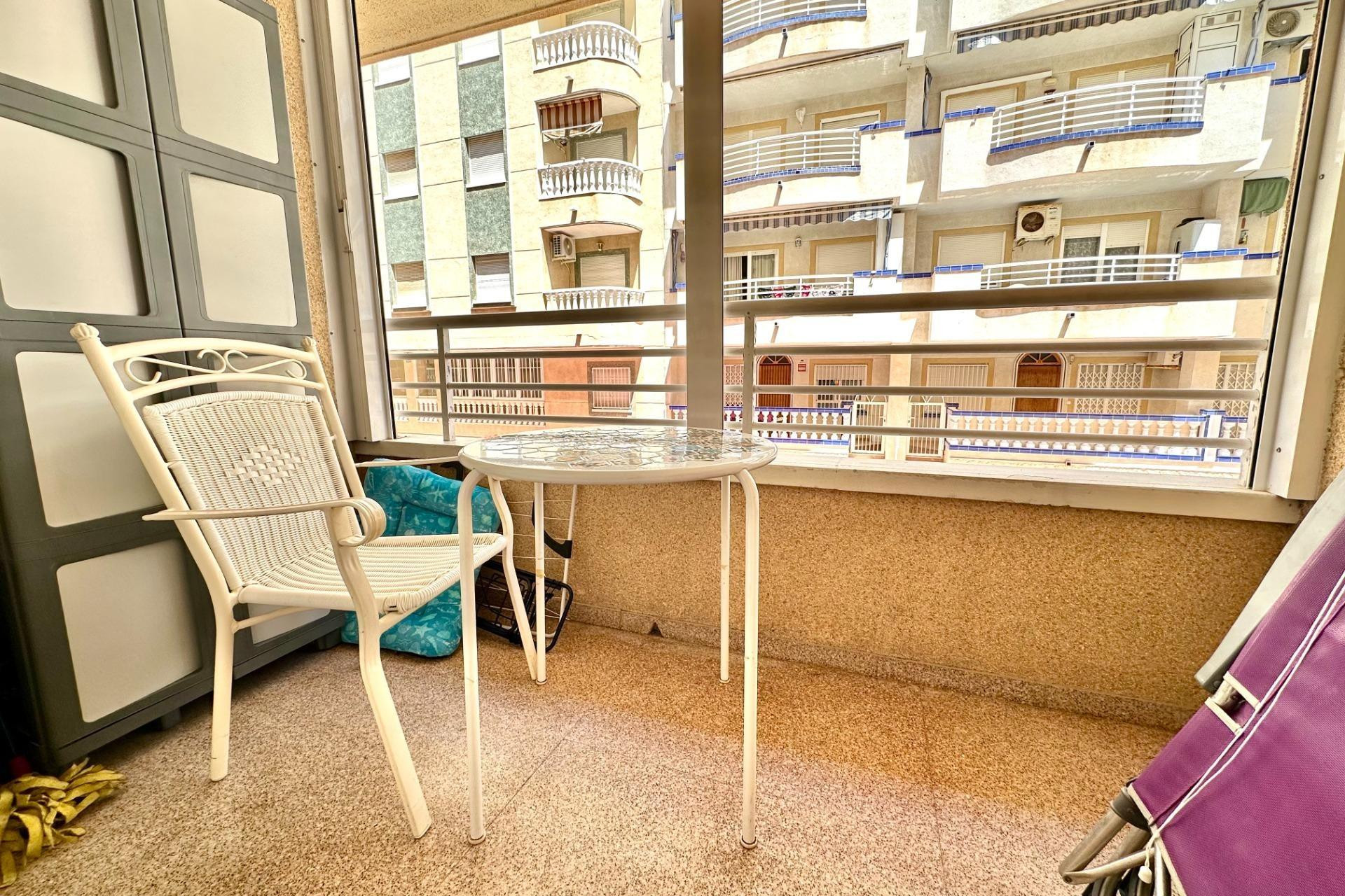 Herverkoop - Apartment - Guardamar del Segura - Pueblo