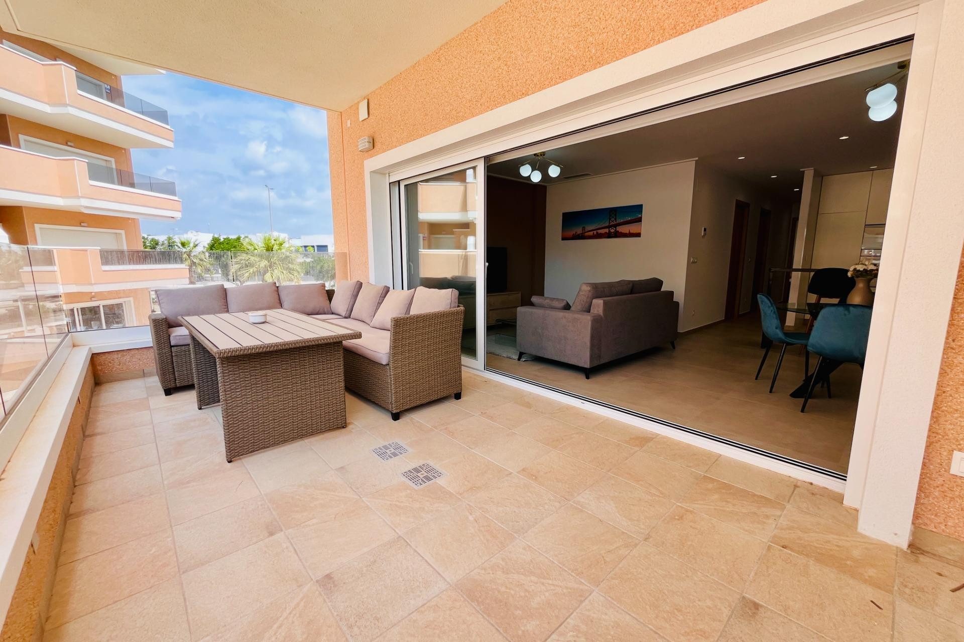 Herverkoop - Apartment - Guardamar del Segura - Puerto Deportivo