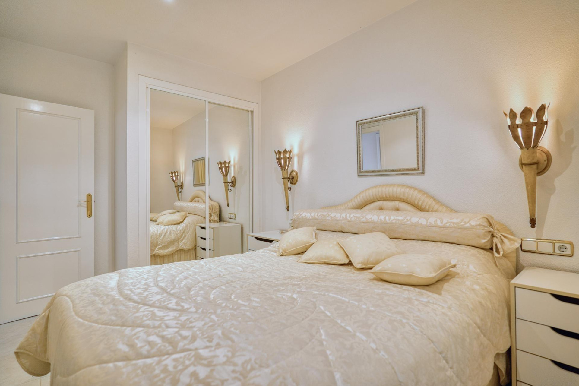 Herverkoop - Apartment - Guardamar del Segura - Urbanizaciones