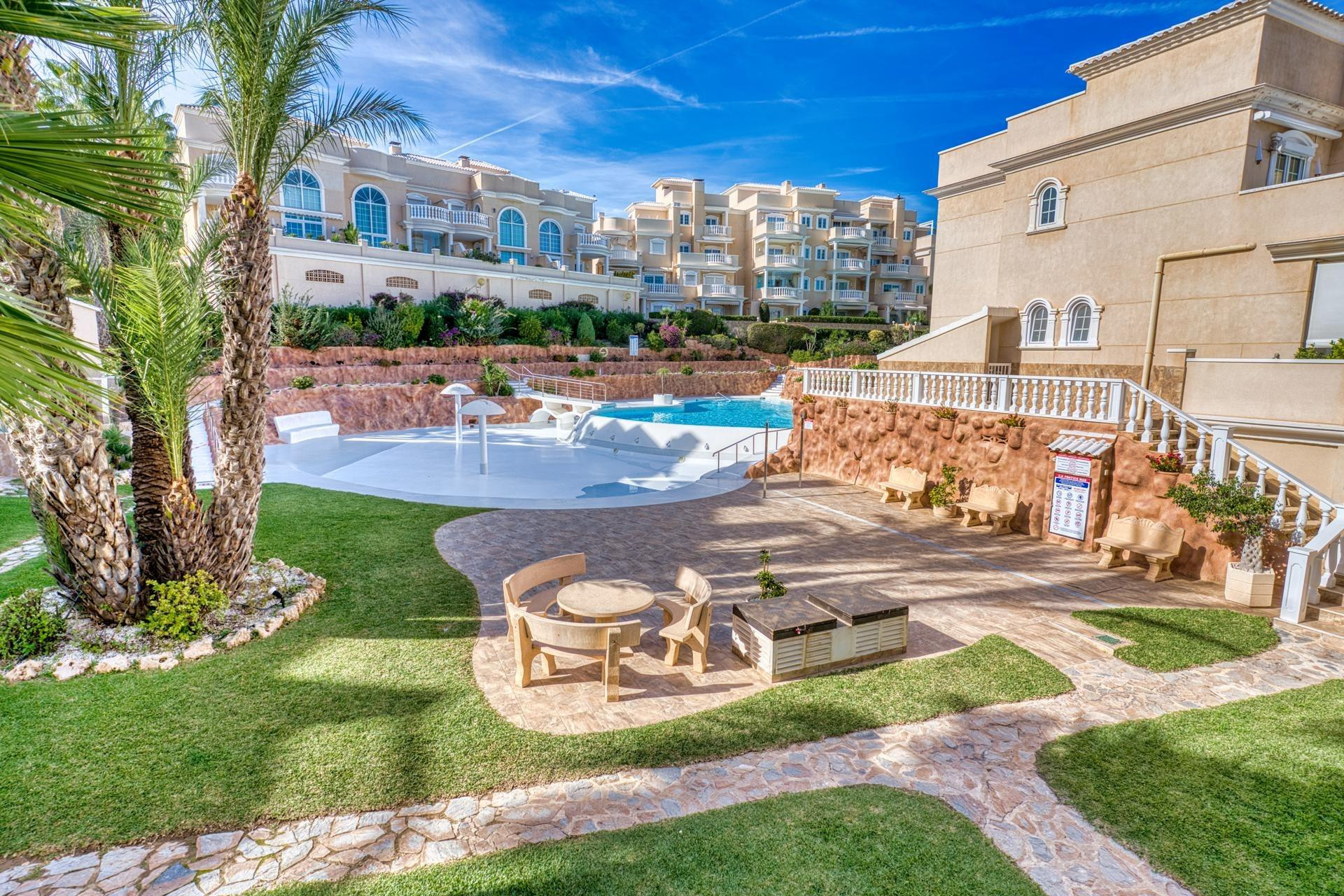 Herverkoop - Apartment - Guardamar del Segura - Urbanizaciones