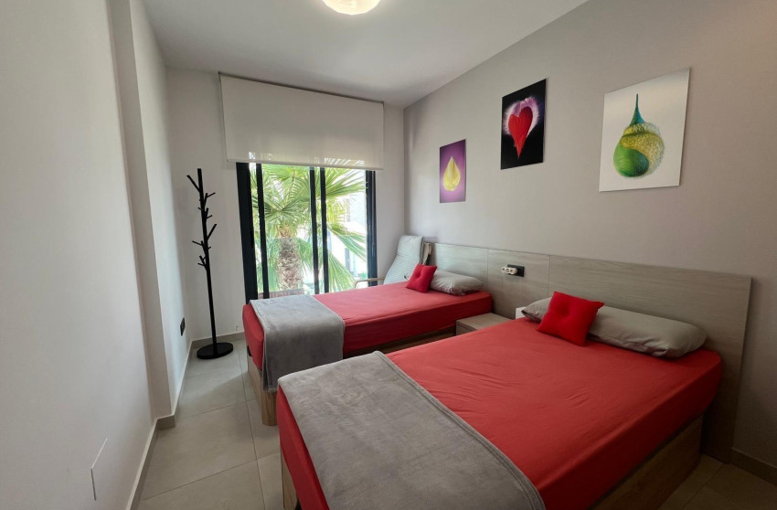 Herverkoop - Apartment - Guardamar del Segura - Urbanizaciones