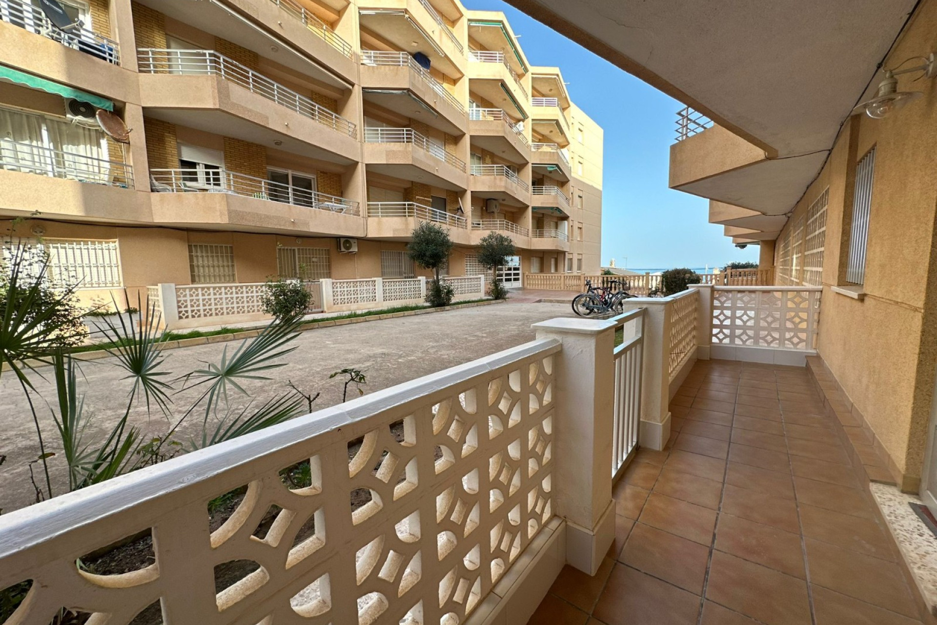 Herverkoop - Apartment - Guardamar del Segura