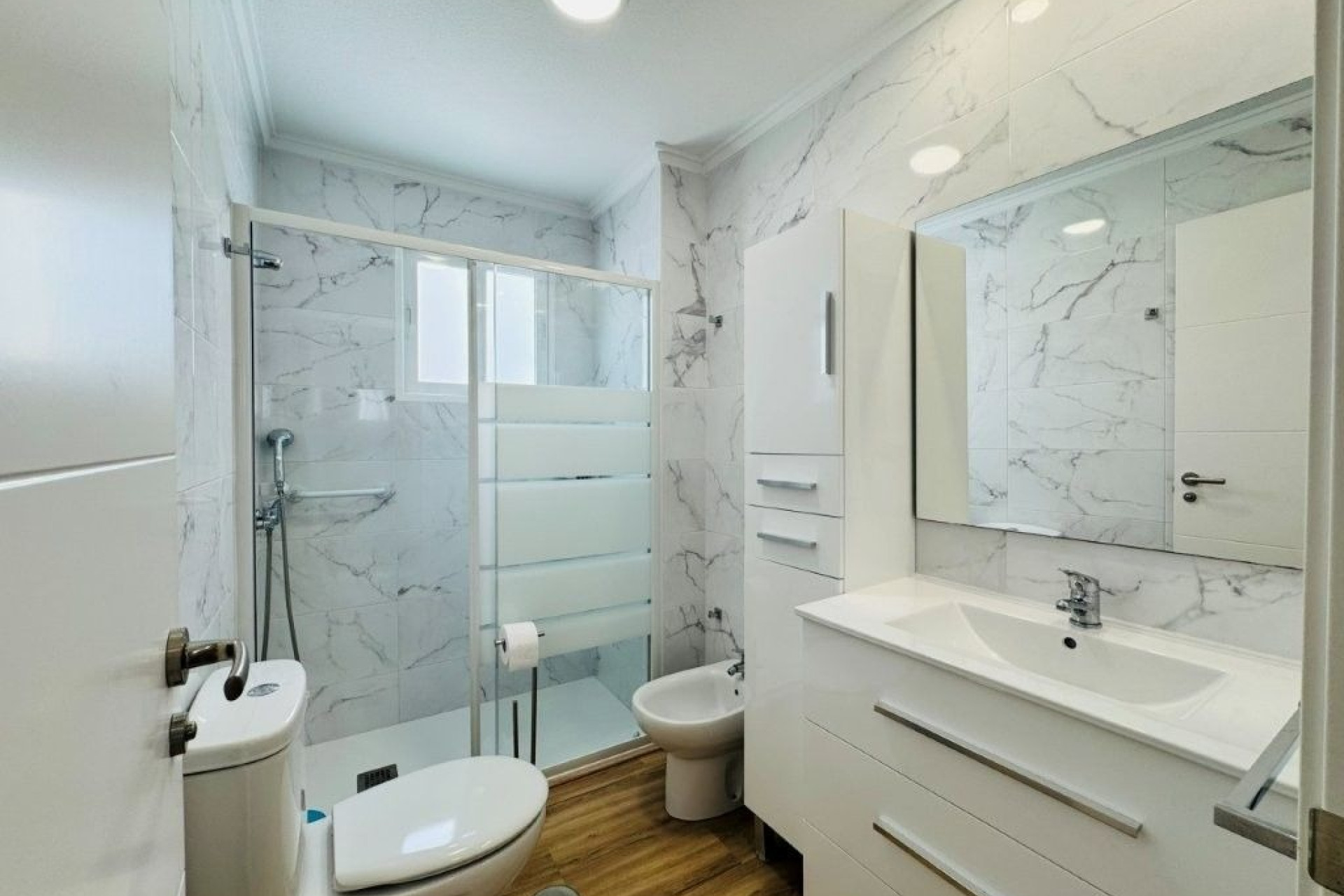 Herverkoop - Apartment - Guardamar del Segura