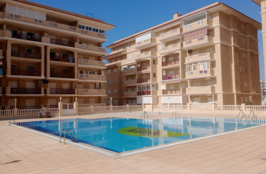 Herverkoop - Apartment - La Mata