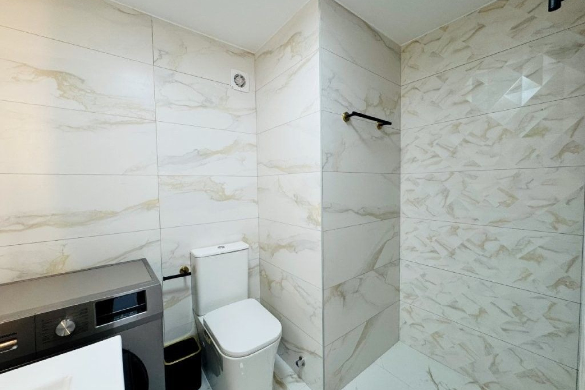 Herverkoop - Apartment - La Mata