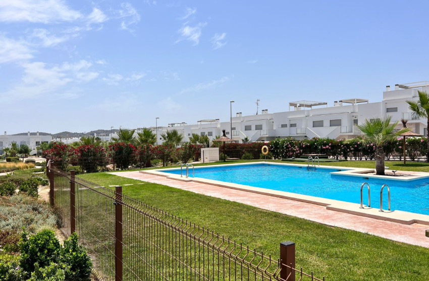 Herverkoop - Apartment - Los Montesinos - Entre Naranjos / Vistabella Golf