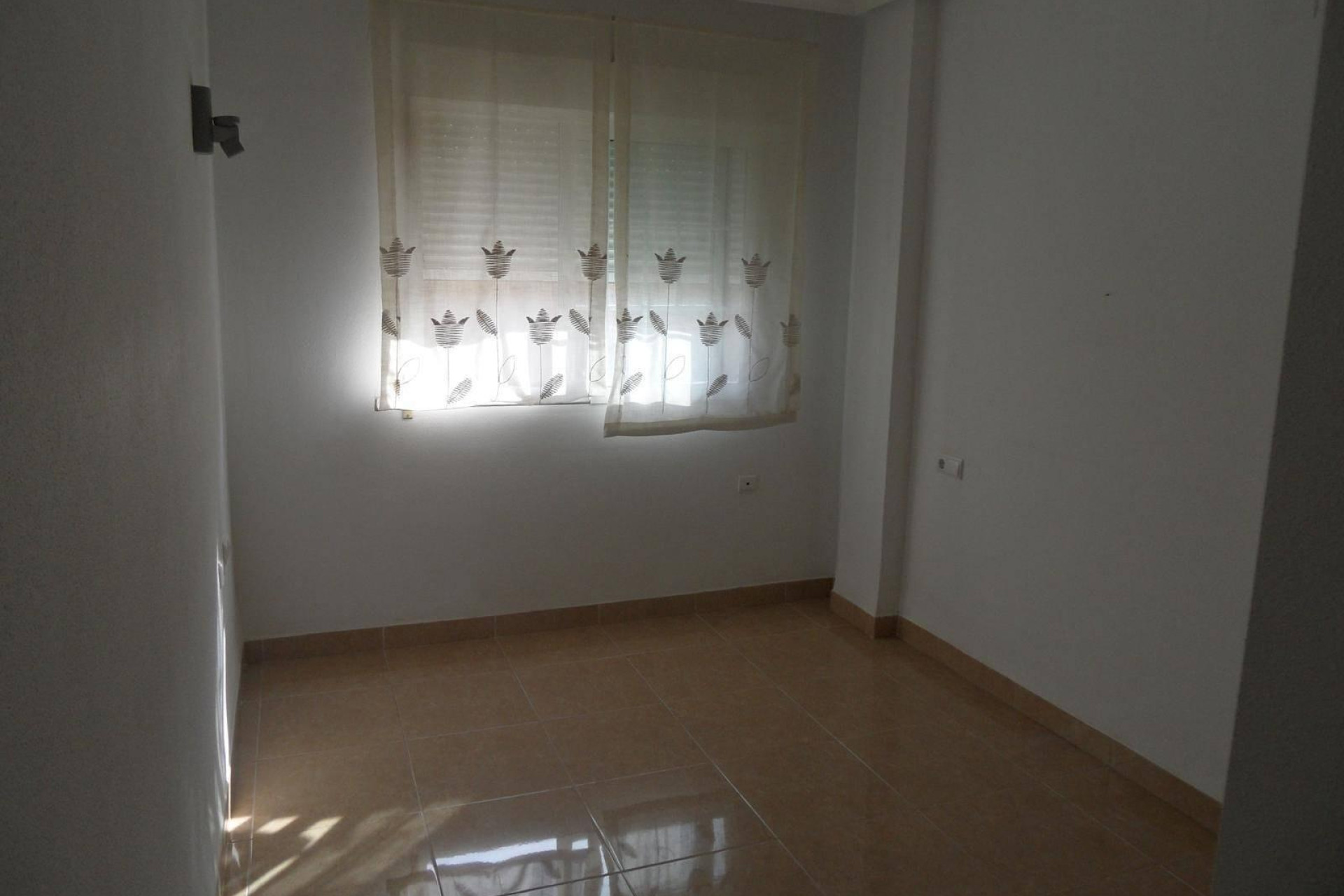 Herverkoop - Apartment - Murcia - Barriomar